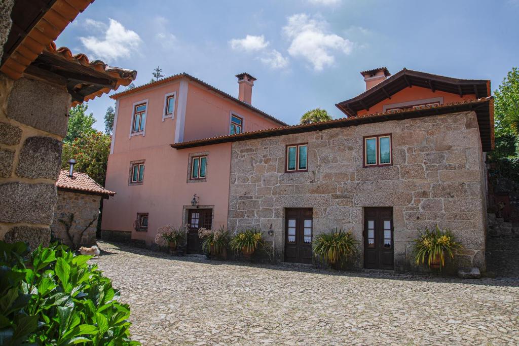 CASA DO TELHADO