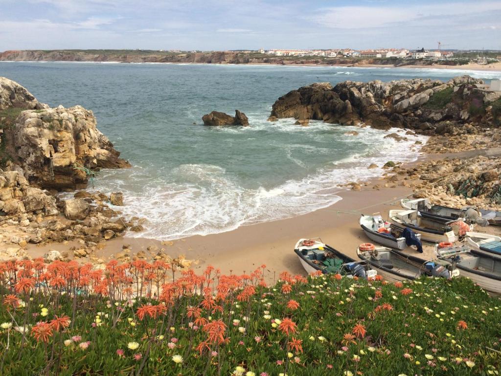 YEY BALEAL