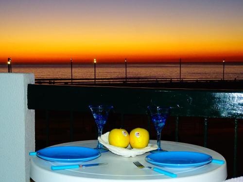 APARTAMENTO - COSTA CAPARICA