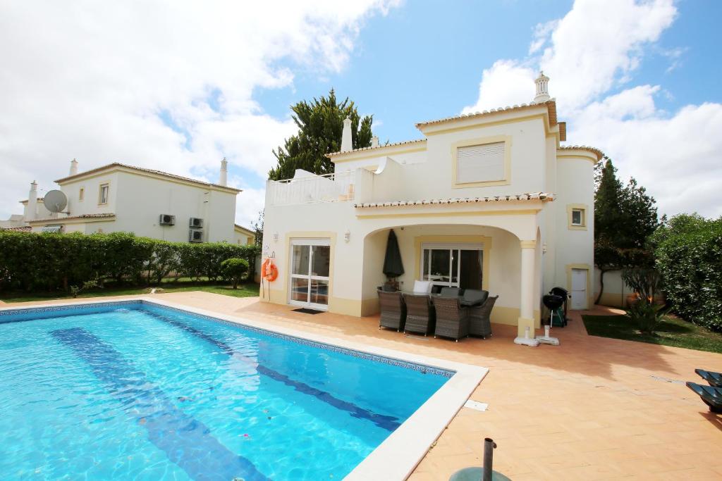 VILLA AIYA NAPA