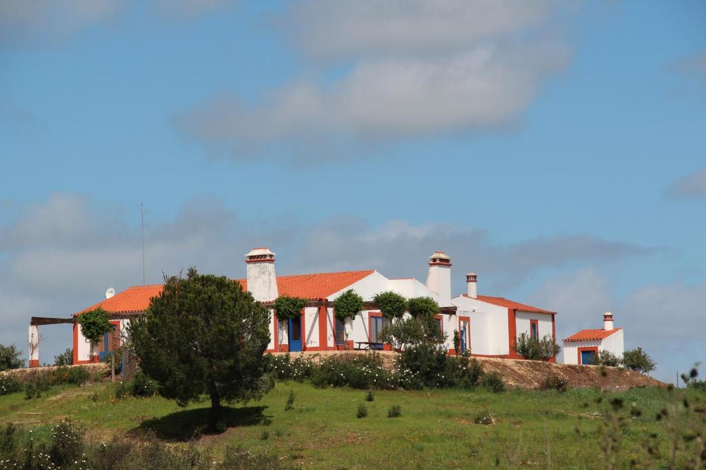 MONTE S NICOLAU