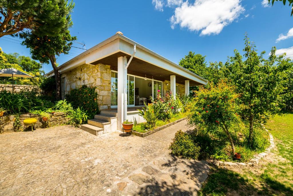 OLIVE HOUSE