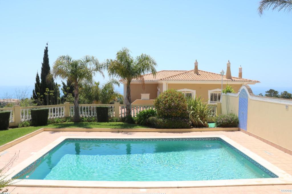 VILLA OCEAN VIEWS