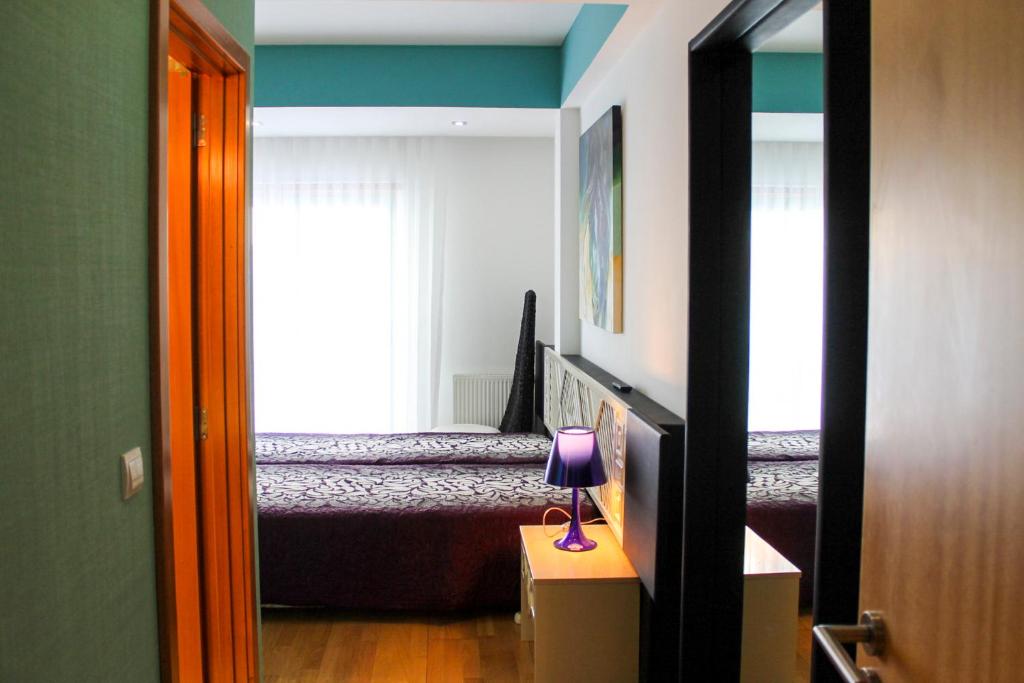 APARTAMENTOS COSTA OURO - LT 5A 2ºA
