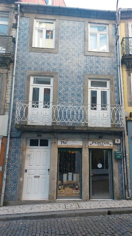 PORTO ESSENCE