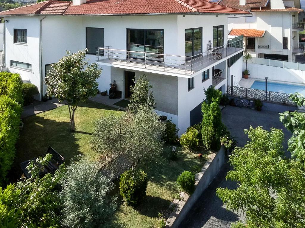 Image of CASA DE COELHOSA
