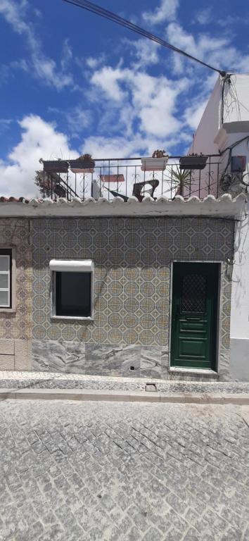 Image of Happy Terrace Downtown House