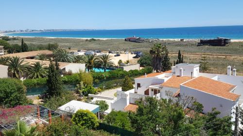 APARTAMENTO VERÃO AZUL
