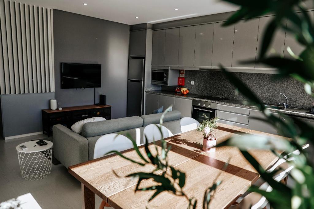 APARTAMENTO FÉRIAS