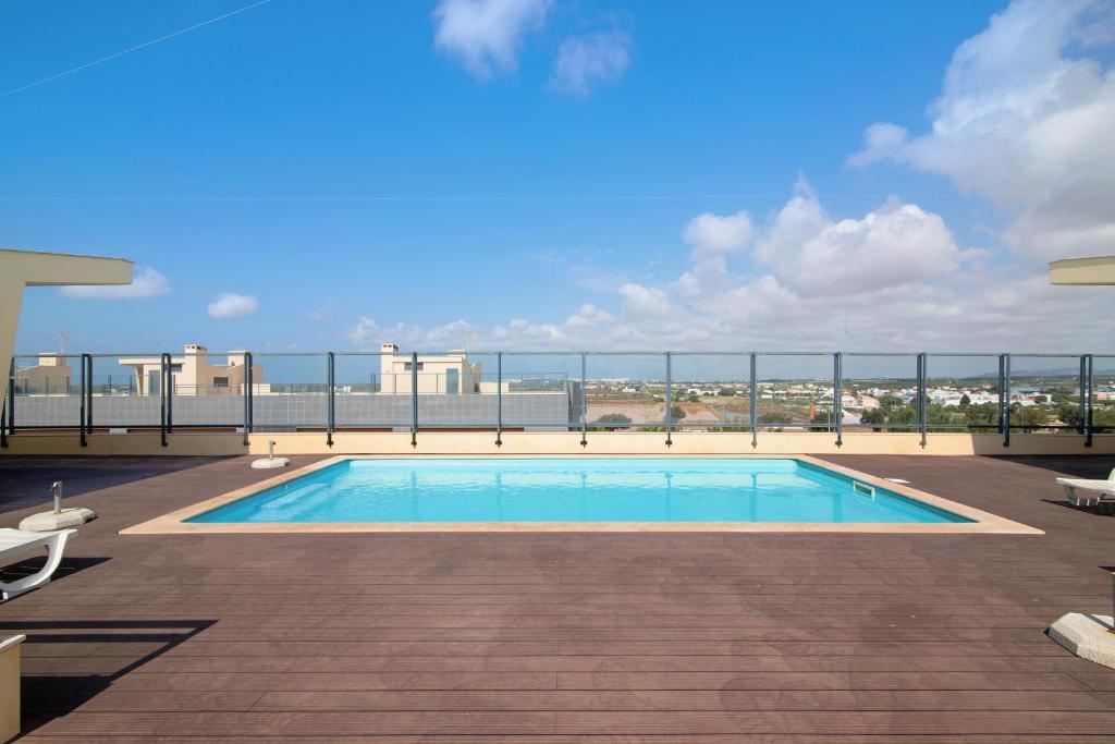 BRAND NEW TWO BED FLAT AT MARINA VILLAGE OLHÃO