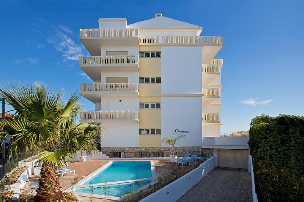 APARTAMENTO NA ROCHA